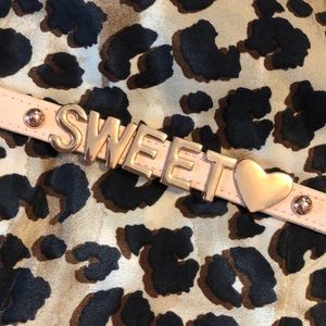 BCBG snap on bracelet